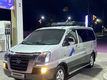 Hyundai Starex 2004 года за 4 000 000 тг. в Шымкент