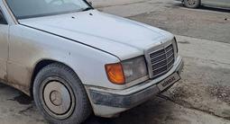 Mercedes-Benz E 230 1992 годаfor800 000 тг. в Кызылорда