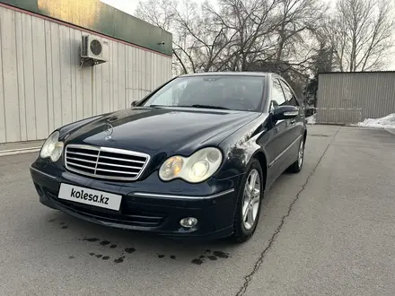 Mercedes-Benz C 230 2005 года за 4 400 000 тг. в Алматы