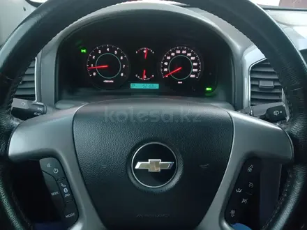 Chevrolet Captiva 2012 годаүшін7 500 000 тг. в Аксай – фото 5