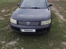 Volkswagen Passat, 1997
