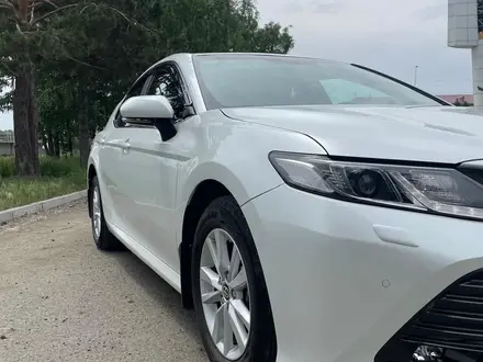 Toyota Camry 2020 года за 14 700 000 тг. в Усть-Каменогорск – фото 14