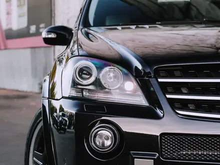 Mercedes-Benz ML 63 AMG 2006 года за 9 500 000 тг. в Петропавловск – фото 11