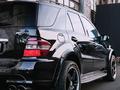 Mercedes-Benz ML 63 AMG 2006 года за 9 500 000 тг. в Петропавловск – фото 18