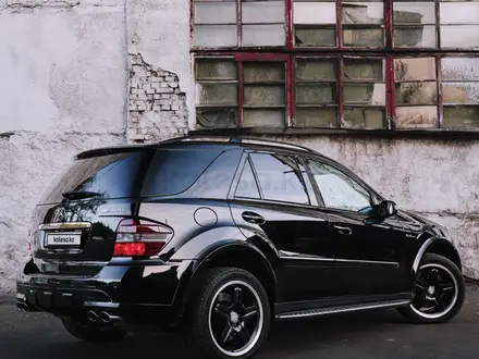 Mercedes-Benz ML 63 AMG 2006 года за 9 500 000 тг. в Петропавловск – фото 19