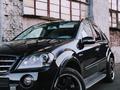 Mercedes-Benz ML 63 AMG 2006 года за 9 500 000 тг. в Петропавловск – фото 3