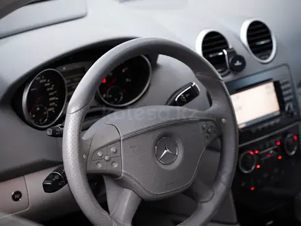 Mercedes-Benz ML 63 AMG 2006 года за 9 500 000 тг. в Петропавловск – фото 52