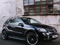 Mercedes-Benz ML 63 AMG 2006 года за 9 500 000 тг. в Петропавловск – фото 7