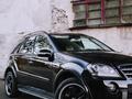 Mercedes-Benz ML 63 AMG 2006 года за 9 500 000 тг. в Петропавловск – фото 8