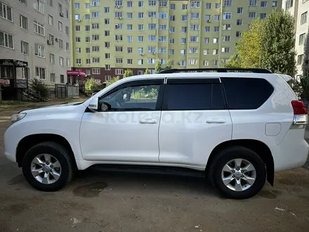 Toyota Land Cruiser Prado 2013 года за 14 800 000 тг. в Астана – фото 7