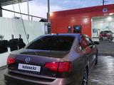 Volkswagen Jetta 2015 годаfor6 500 000 тг. в Семей – фото 3