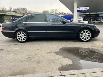 Mercedes-Benz S 500 2002 года за 4 300 000 тг. в Шымкент – фото 10