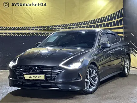 Hyundai Sonata 2021 года за 13 300 000 тг. в Актобе