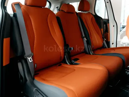 Kia Carnival Luxe 2026 года за 21 990 000 тг. в Алматы – фото 23