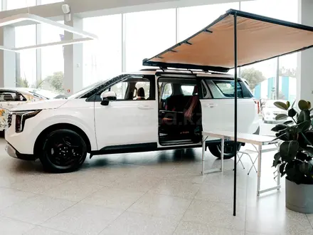 Kia Carnival Luxe 2026 года за 21 990 000 тг. в Алматы – фото 4