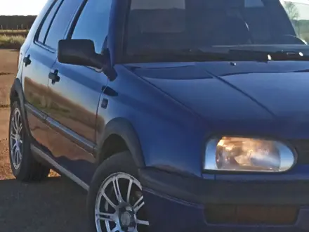 Volkswagen Golf 1994 года за 1 690 000 тг. в Кокшетау – фото 2