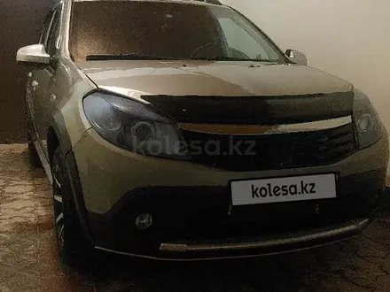 Renault Sandero 2013 года за 3 300 000 тг. в Актау