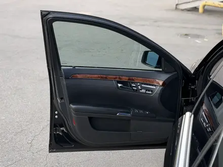 Mercedes-Benz S 500 2007 года за 9 500 000 тг. в Алматы – фото 24