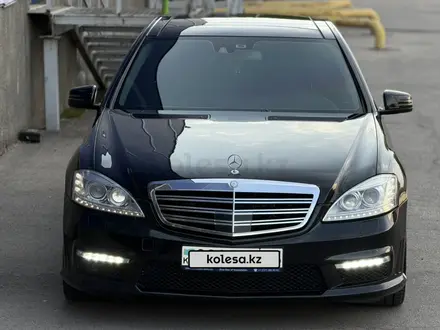 Mercedes-Benz S 500 2007 года за 9 500 000 тг. в Алматы – фото 7