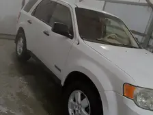 Ford Escape, 2008