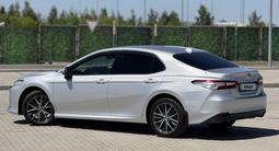 Toyota Camry 2022 года за 14 400 000 тг. в Астана – фото 5