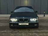 BMW 528 1996 года за 3 200 000 тг. в Караганда – фото 2