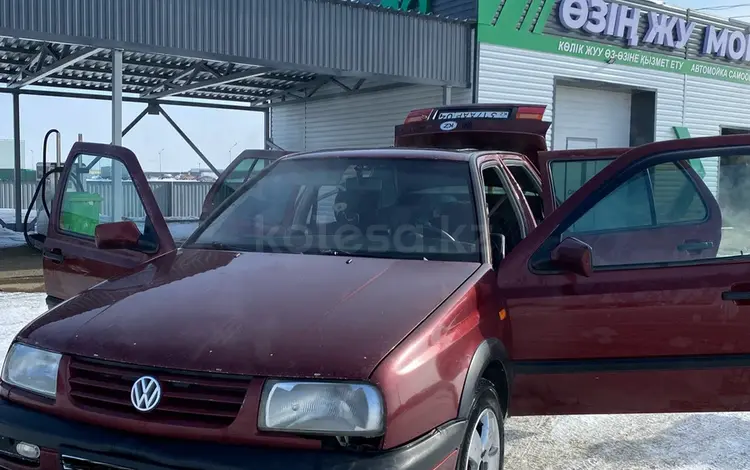 Volkswagen Vento 1993 годаүшін1 200 000 тг. в Актобе