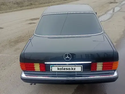 Mercedes-Benz S-Класс 1989 года за 3 000 000 тг. в Астана – фото 11