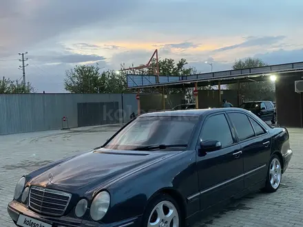Mercedes-Benz E 320 2001 года за 4 300 000 тг. в Кызылорда