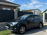 Toyota RAV4 2015 года за 12 000 000 тг. в Талдыкорган