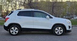 Chevrolet Tracker 2014 года за 6 000 000 тг. в Астана – фото 2