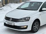 Volkswagen Polo 2015 годаfor4 700 000 тг. в Астана – фото 2