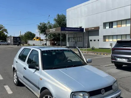 Volkswagen Golf 1996 года за 1 800 000 тг. в Тараз – фото 2