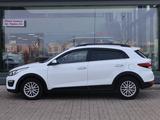 Kia Rio X-Line 2020 года за 7 490 000 тг. в Астана – фото 2