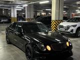 Mercedes-Benz E 500 2005 годаүшін7 000 000 тг. в Атырау – фото 2