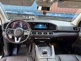 Mercedes-Benz GLS 580 2020 года за 48 000 000 тг. в Семей – фото 5