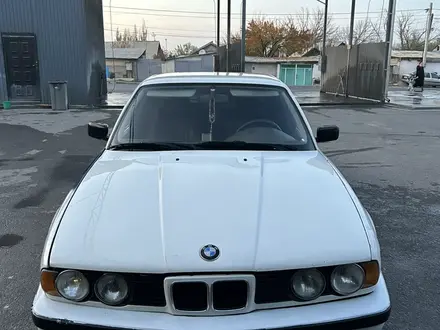 BMW 525 1990 года за 1 000 000 тг. в Шымкент