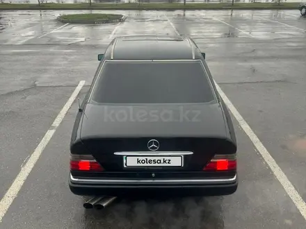 Mercedes-Benz E 420 1995 года за 3 200 000 тг. в Тараз – фото 2