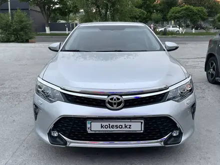 Toyota Camry 2016 года за 11 500 000 тг. в Шымкент