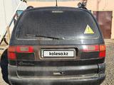 Volkswagen Sharan 1997 года за 1 500 000 тг. в Кызылорда – фото 3