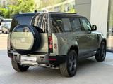 Land Rover Defender X-Dynamic SE 2025 года за 77 733 000 тг. в Алматы – фото 4
