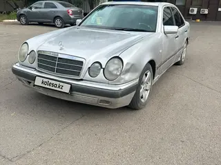 Mercedes-Benz E-Class, 1996
