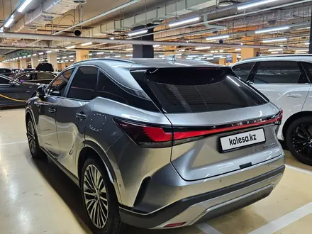 Lexus RX 350h 2024 года за 28 000 000 тг. в Алматы – фото 2