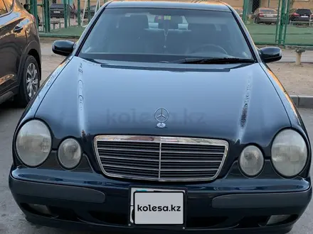 Mercedes-Benz E 280 2000 года за 5 500 000 тг. в Актау – фото 3