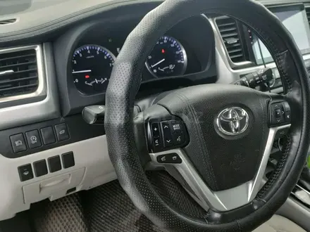 Toyota Highlander 2019 года за 18 000 000 тг. в Астана – фото 16