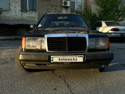 Mercedes-Benz E 230 1992 года за 1 600 000 тг. в Шымкент – фото 4