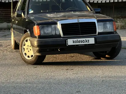 Mercedes-Benz E 230 1992 года за 1 600 000 тг. в Шымкент – фото 3