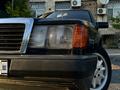Mercedes-Benz E 230 1992 года за 1 600 000 тг. в Шымкент – фото 5