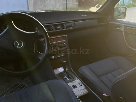 Mercedes-Benz E 230 1992 года за 1 600 000 тг. в Шымкент – фото 6
