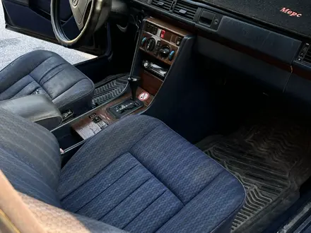 Mercedes-Benz E 230 1992 года за 1 600 000 тг. в Шымкент – фото 7